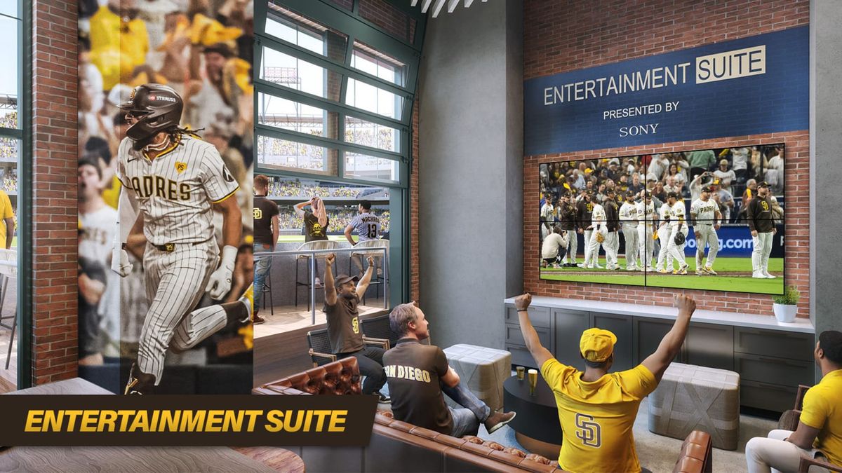 Parking Northern Iowa Panthers at Wyoming Cowboys Football