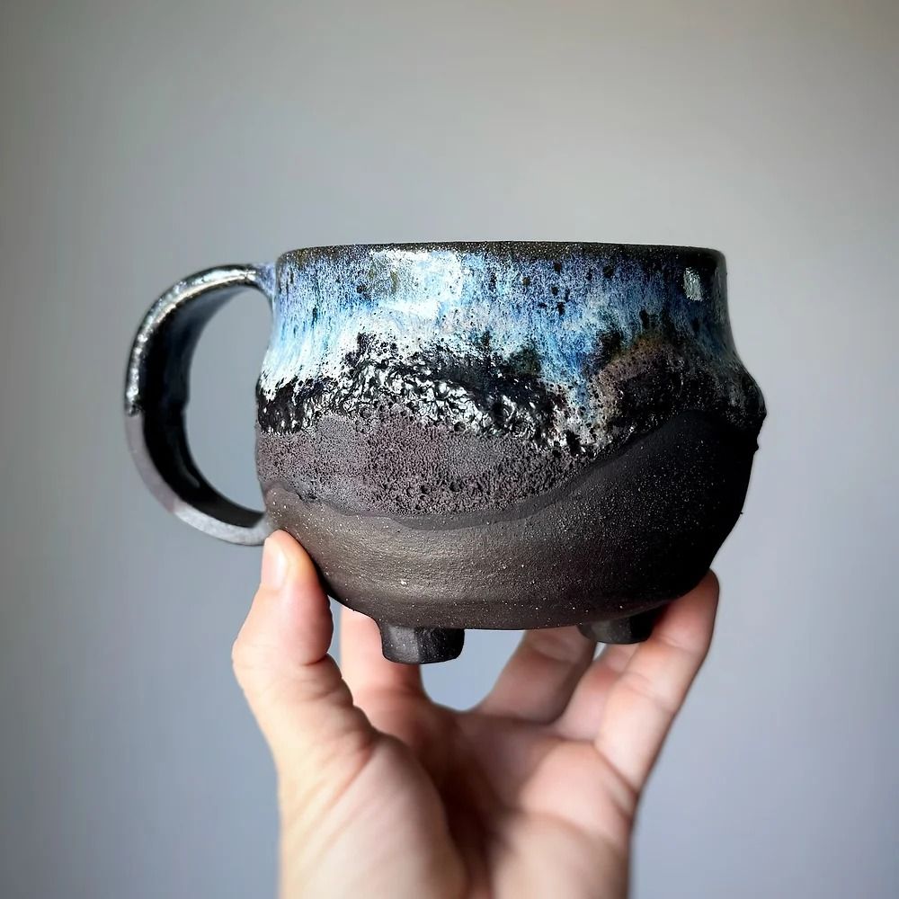 Slab Built Cauldron Mug - WORKSHOP @ Roadside Blooms