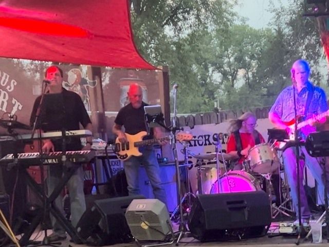 The BoDells at Kickstart Saloon Bike Night!