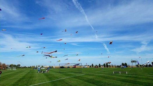 Kites Over Grinnell Sponsored by Grinnell Rotary Club