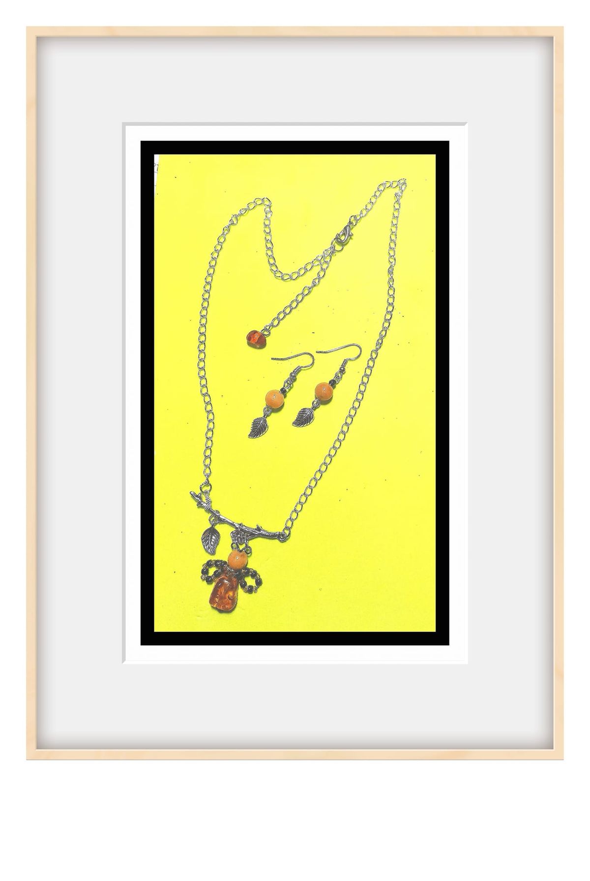 Bead Society class:\n"Grow Smarter Like a Honey Bee - Necklace and Earring Set""