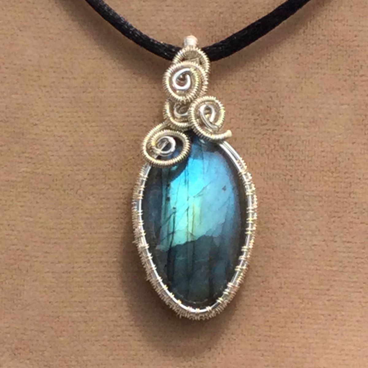 Netted Cabochon Class