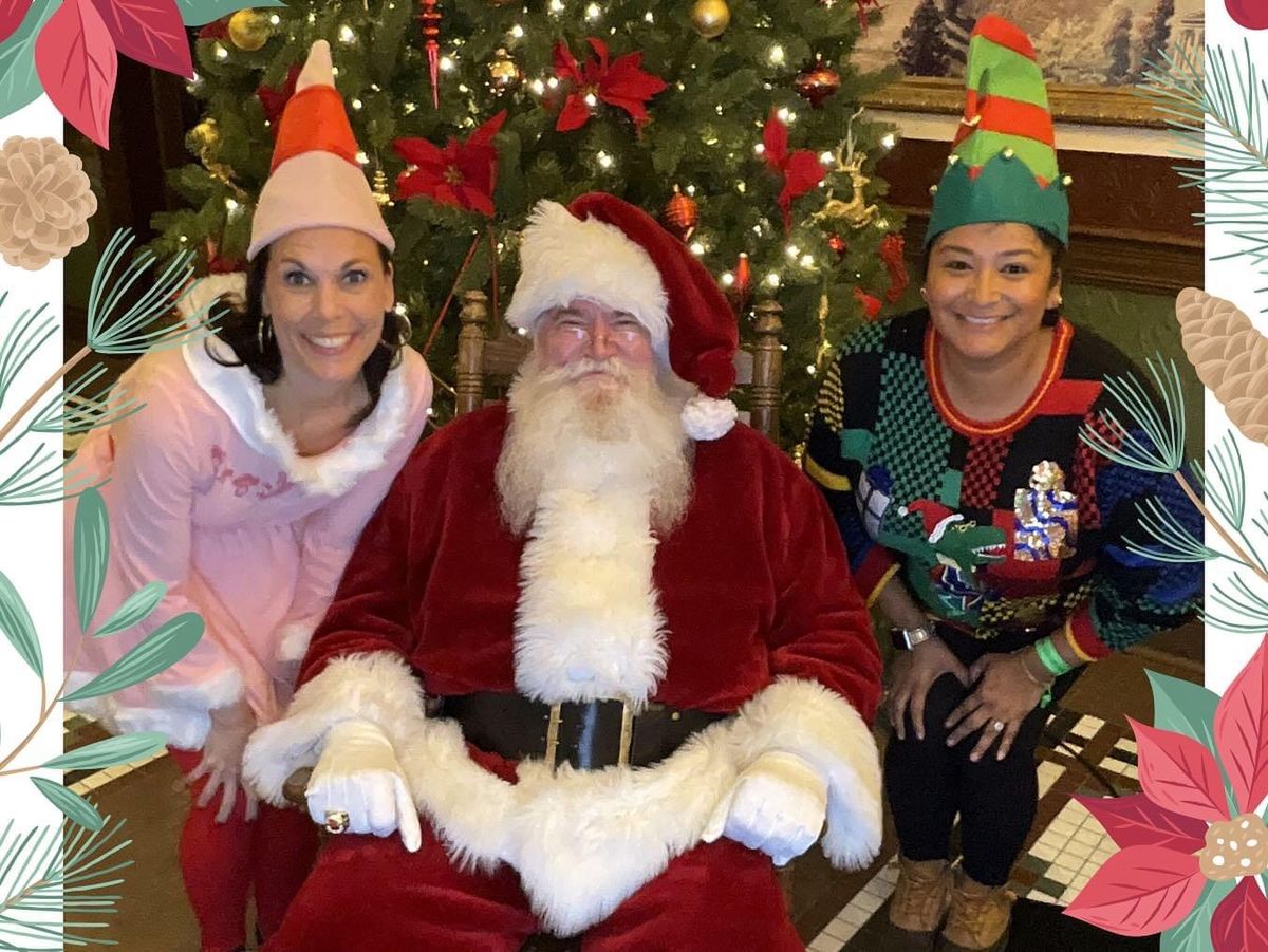 Pictures with Santa at the Rutherford County Courthouse