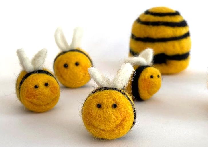 The Birds and The Bees! Beginners needle felting