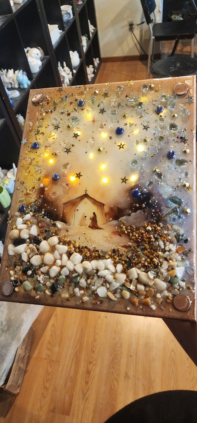 Crushed Glass Glowing Nativity Class 