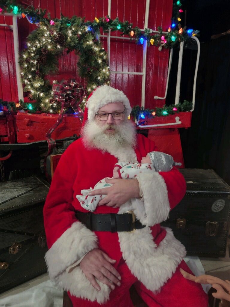 Meet Santa 10-1 (needs a reservation)