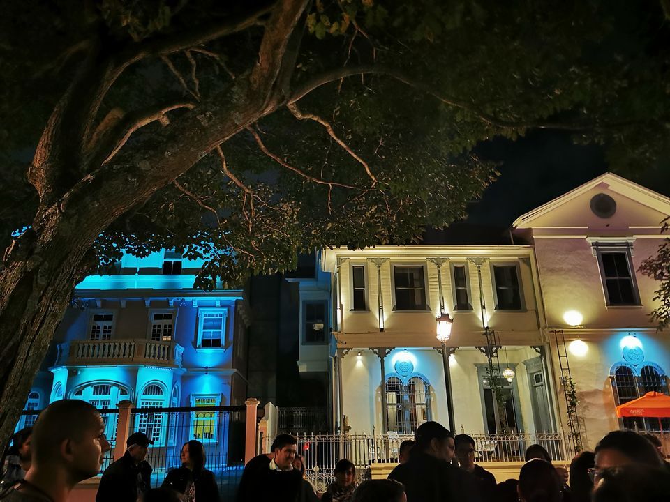 Safari por Historias y Bebidas: 2 Barrios, 1 Noche y 1 Cervecer\u00eda