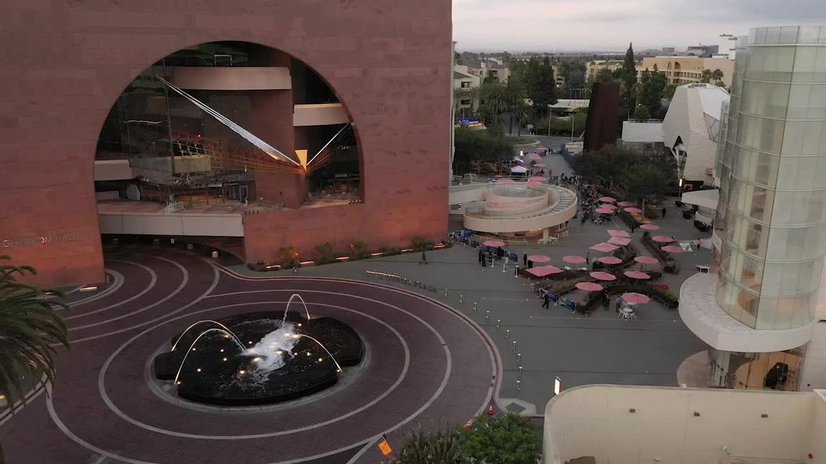 Parking Harry Potter and The Cursed Child - Costa Mesa