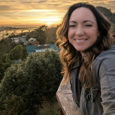 Aloma Loren of Build Your Dream Life