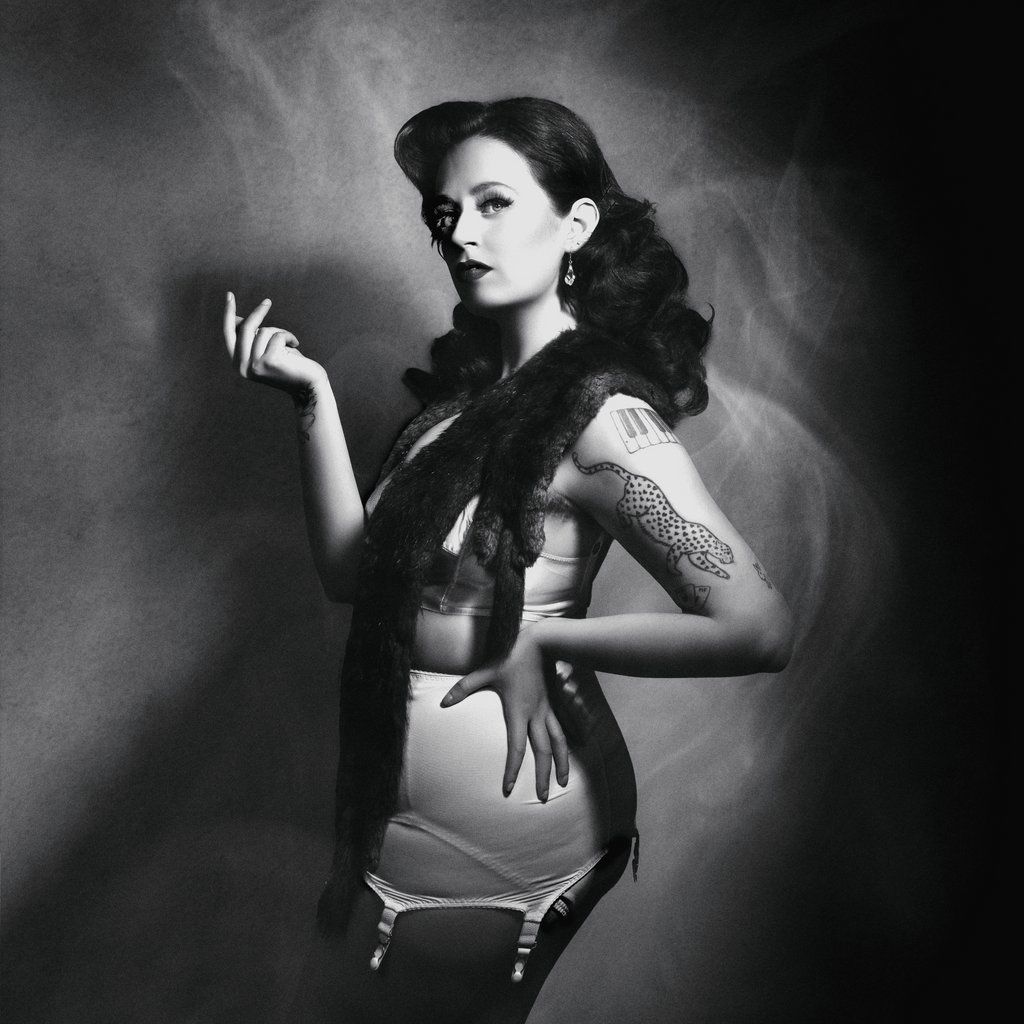 Selena Mersey: Bisexuelle