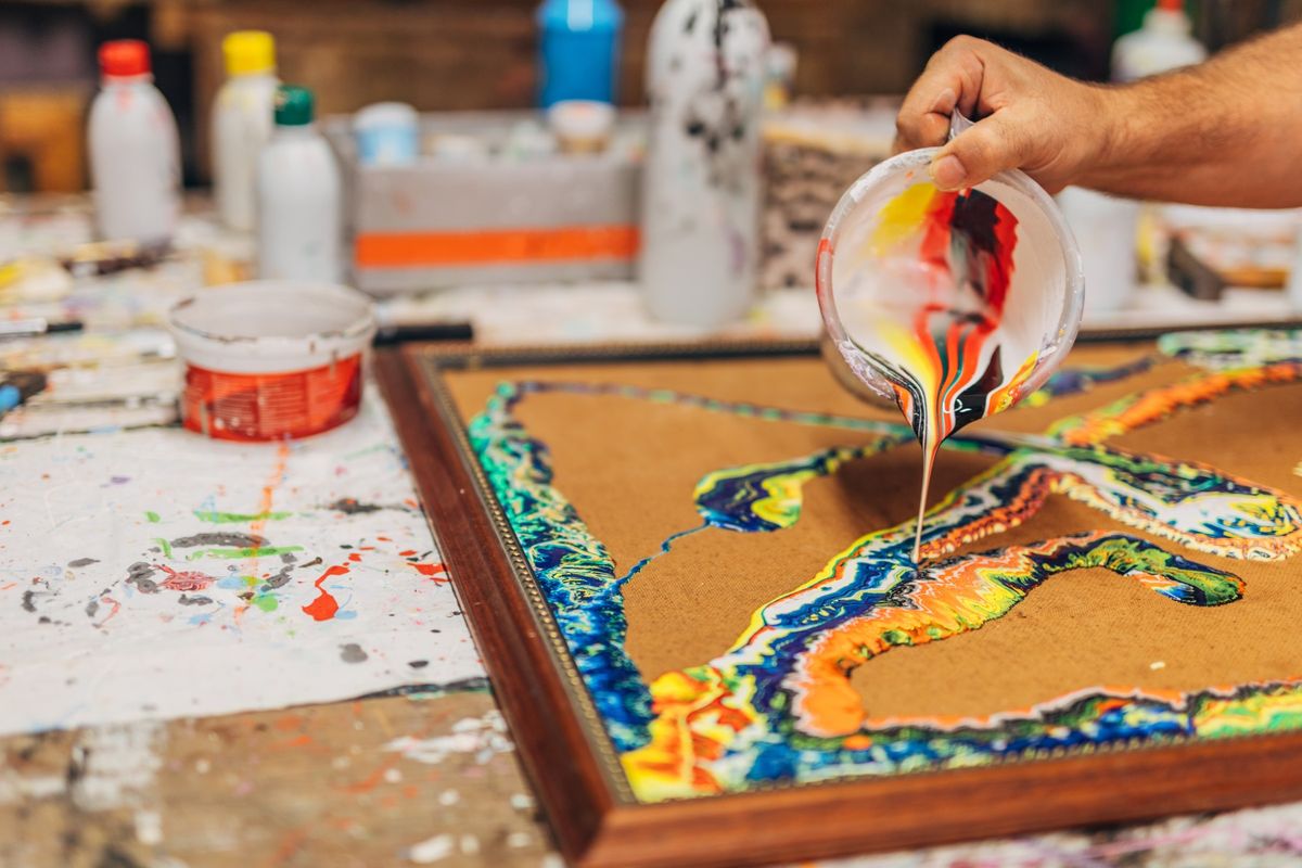 Unleash Your Colors : Pour Painting Class