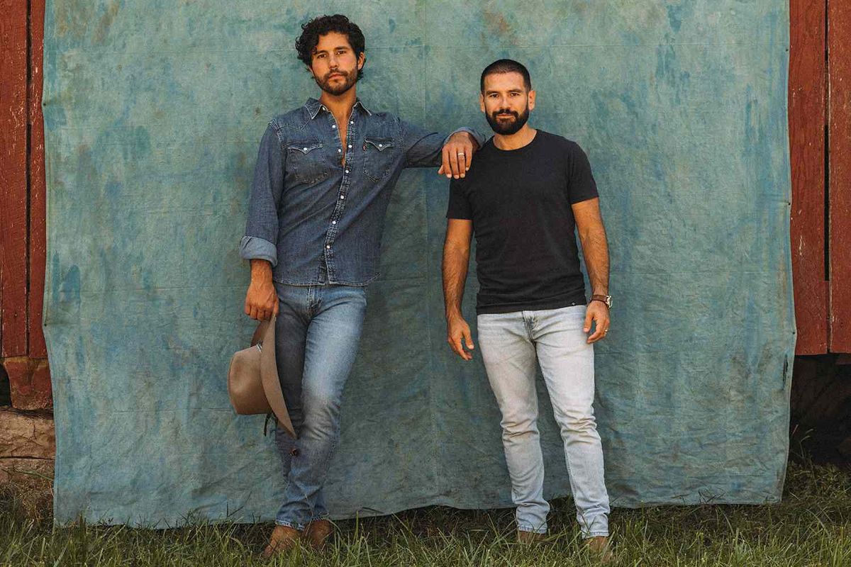 Dan And Shay, Jake Owen & Dylan Marlowe at Fiddlers Green Amphitheatre