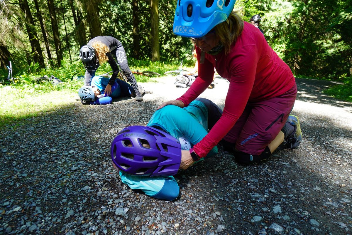 Mountain Bike Medicine -  Wilderness First Aid\/Wilderness First Responder-Refresher