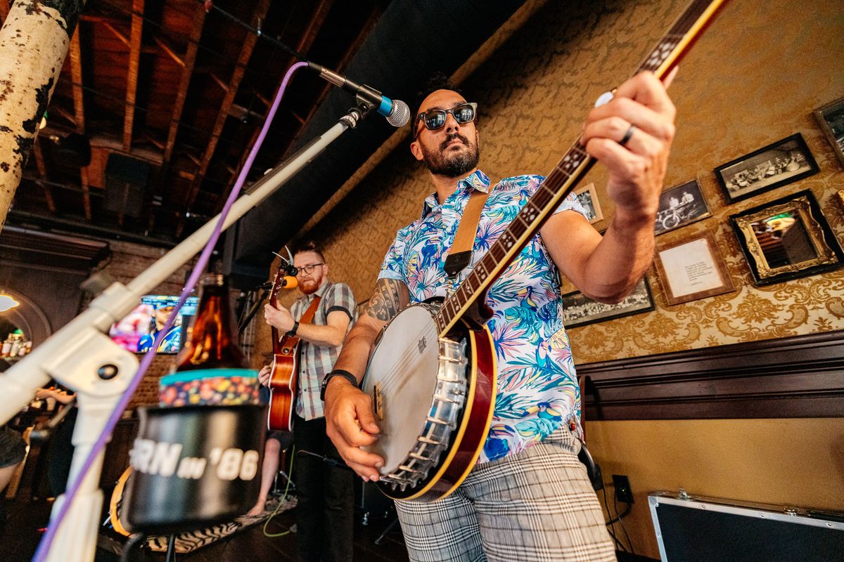 Jon Bon Stamos at Pig Minds Brewing Co.