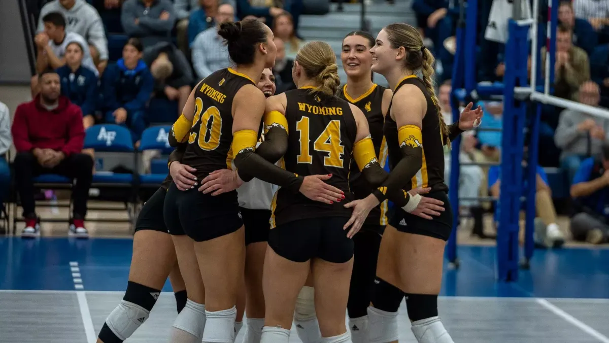 New Mexico Lobos at Wyoming Cowgirls Womens Volleyball