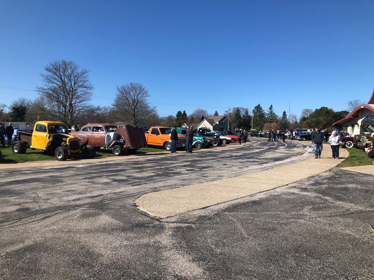 Manistee Rats & Rods Car Party