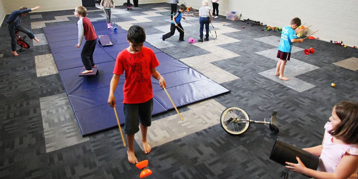 Circus Workshops in Huonville