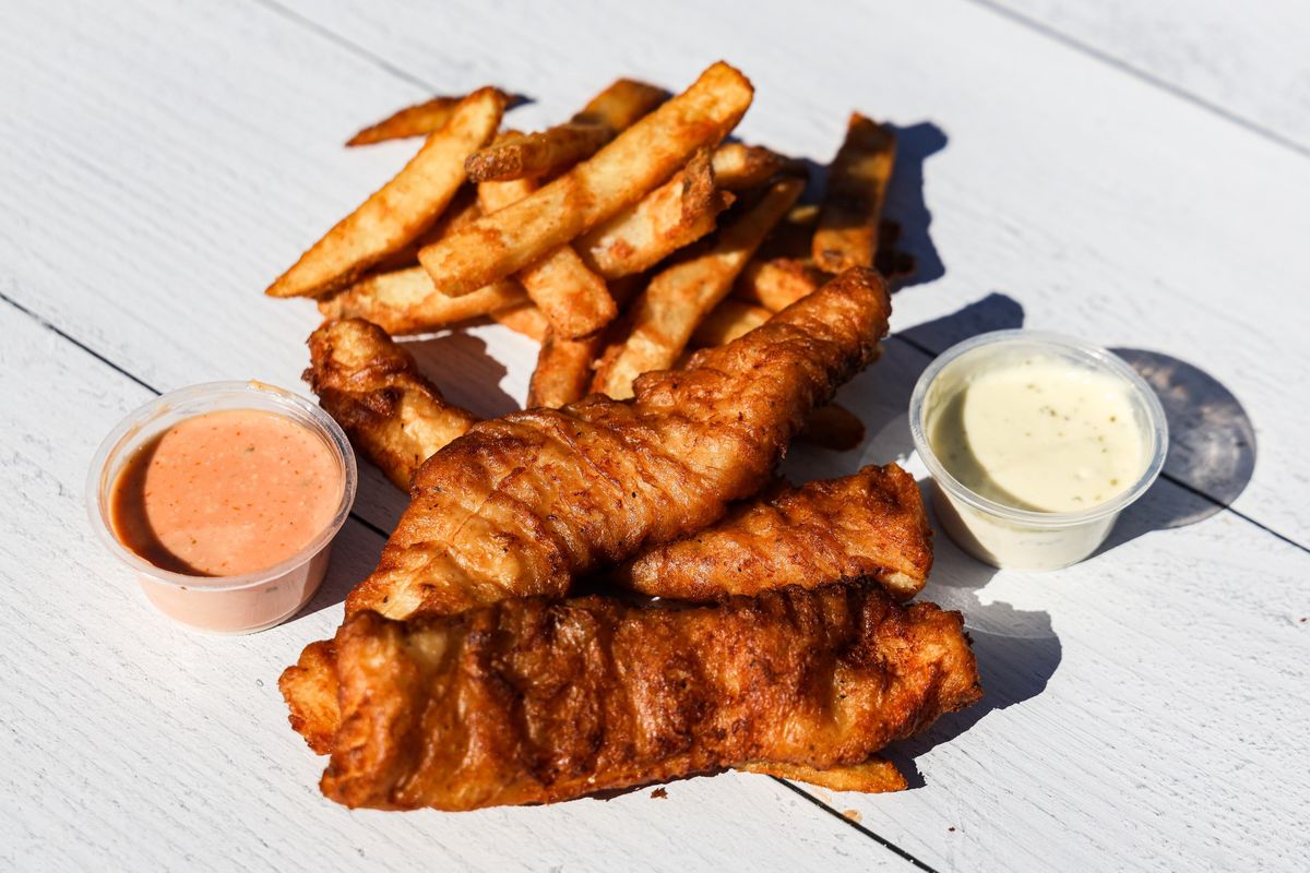 Missoula, MT - On The Hook Fish and Chips