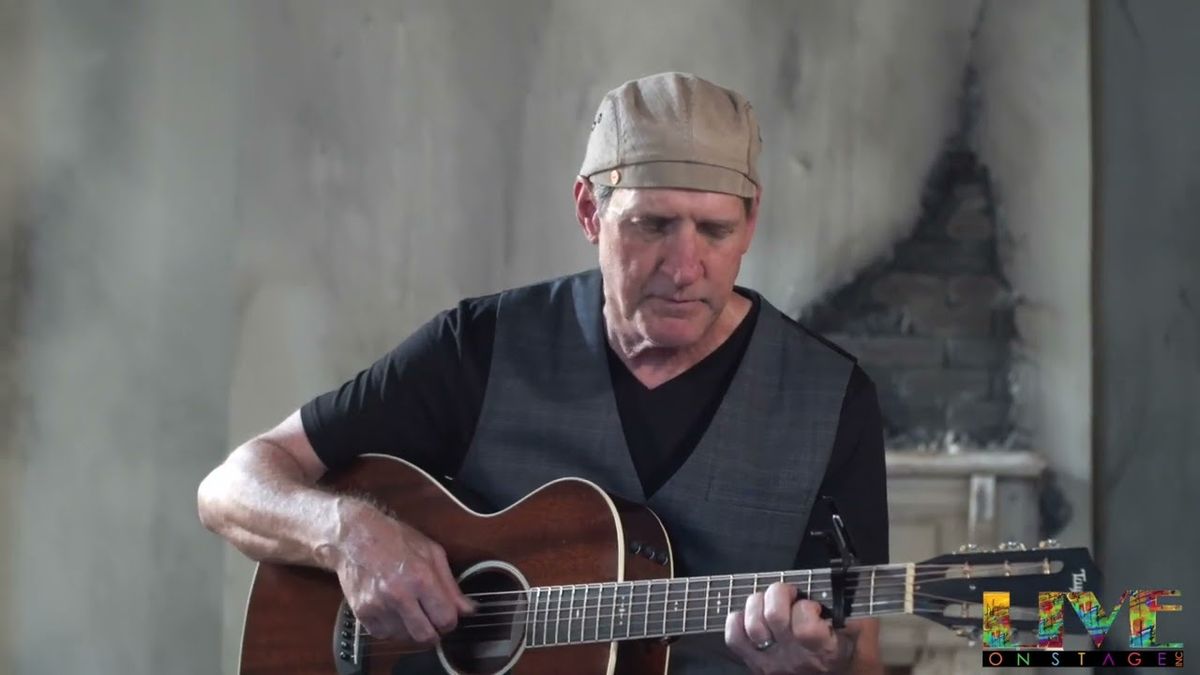 Steve Leslie Sings James Taylor