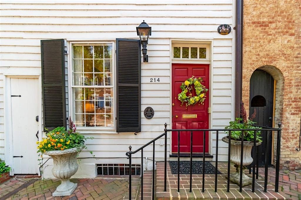 24.12  \u05d0\u05dc\u05db\u05e1\u05e0\u05d3\u05e8\u05d9\u05d4: \u05e8\u05d7\u05d5\u05d1\u05d5\u05ea \u05e2\u05ea\u05d9\u05e7\u05d9\u05dd \u05d5\u05e1\u05d9\u05e4\u05d5\u05e8\u05d9 \u05de\u05d4\u05e4\u05db\u05d5\u05ea \u05d5\u05de\u05dc\u05d7\u05de\u05d5\u05ea  - \u05e1\u05d9\u05d5\u05e8 \u05db\u05e8\u05d9\u05e1\u05de\u05e1