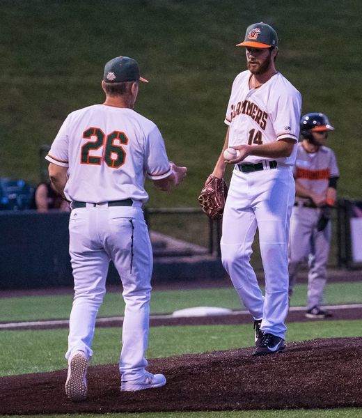 Joliet Slammers vs. Florence Y'alls