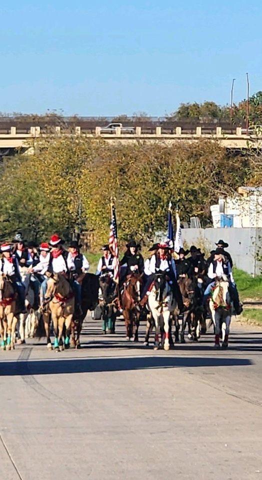 Attending Christmas in the Stockyards Parade