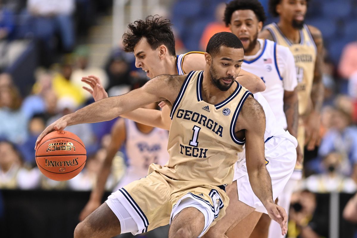 Cincinnati Bearcats at Georgia Tech Yellow Jackets Mens Basketball