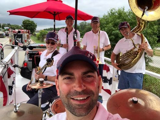 Sussex Lions Daze Parade