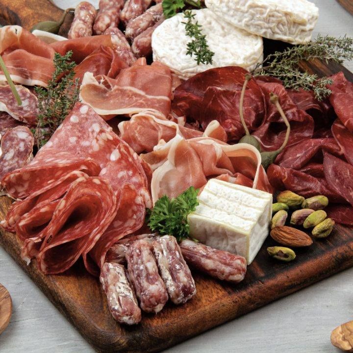 Charcuterie Boards And Free Wine, The Cutting Edge Classroom, Knoxville