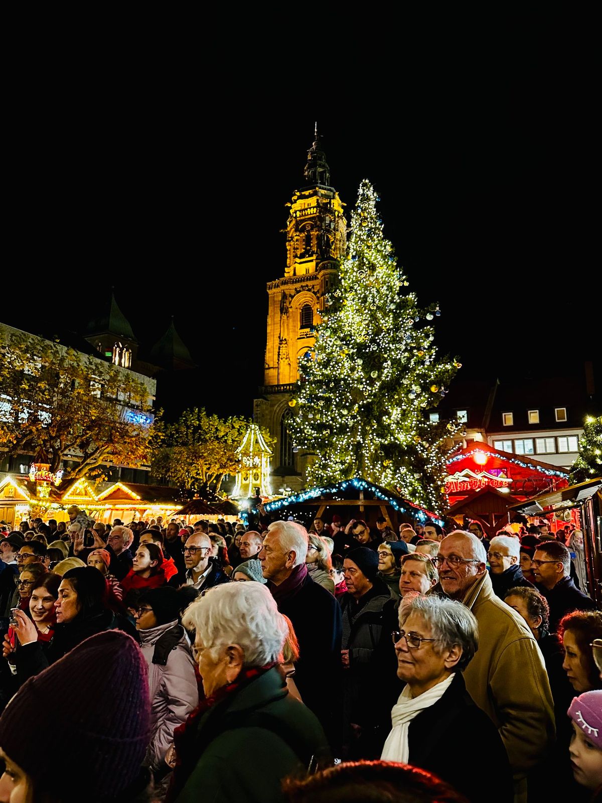 Er\u00f6ffnung Heilbronner K\u00e4thchen Weihnachtsmarkt 