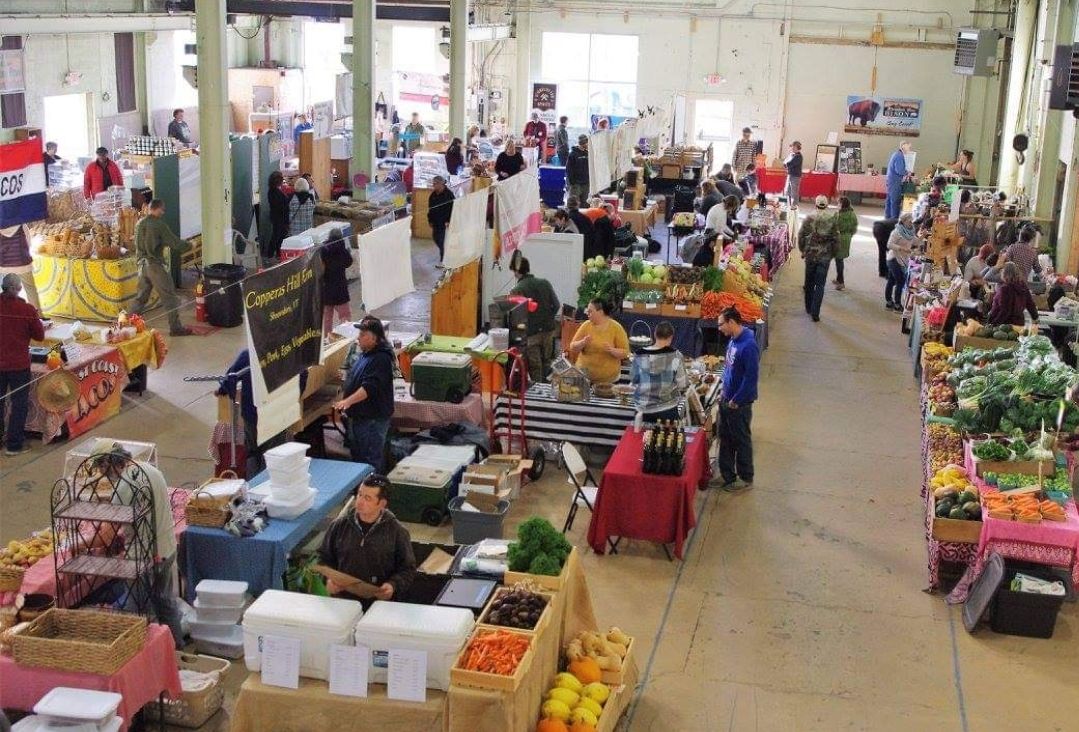 Winter Farmers Market\/ Cornhole Tournament