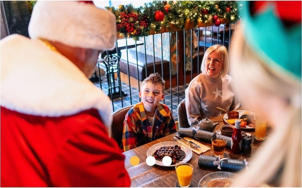 Breakfast with Santa 