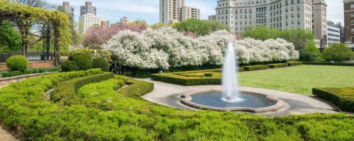 Conservatory Garden: In-Person Tour