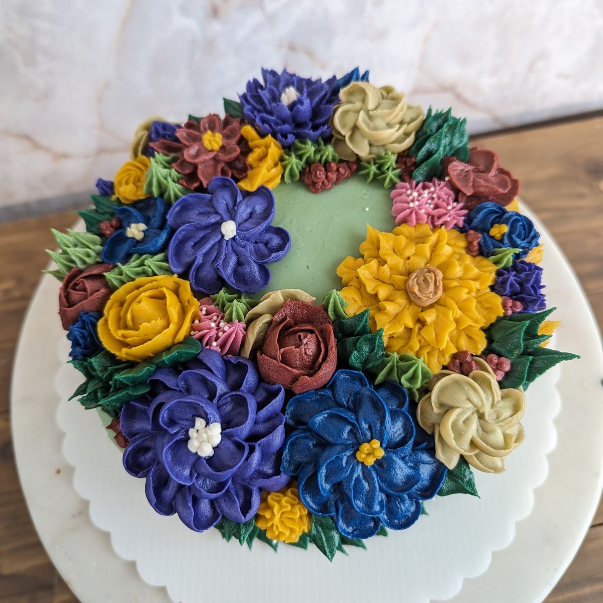 Buttercream Fall Florals Cake Decorating Class