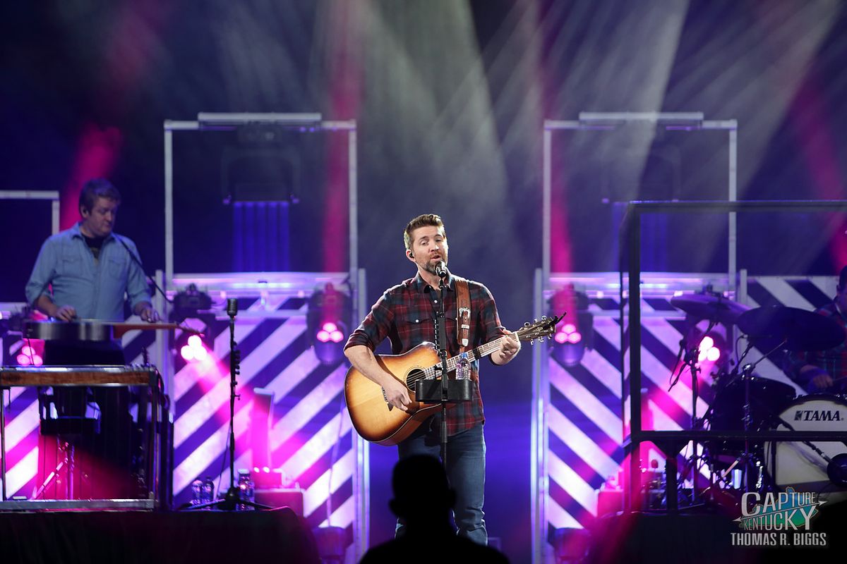 Josh Turner with Mo Pitney