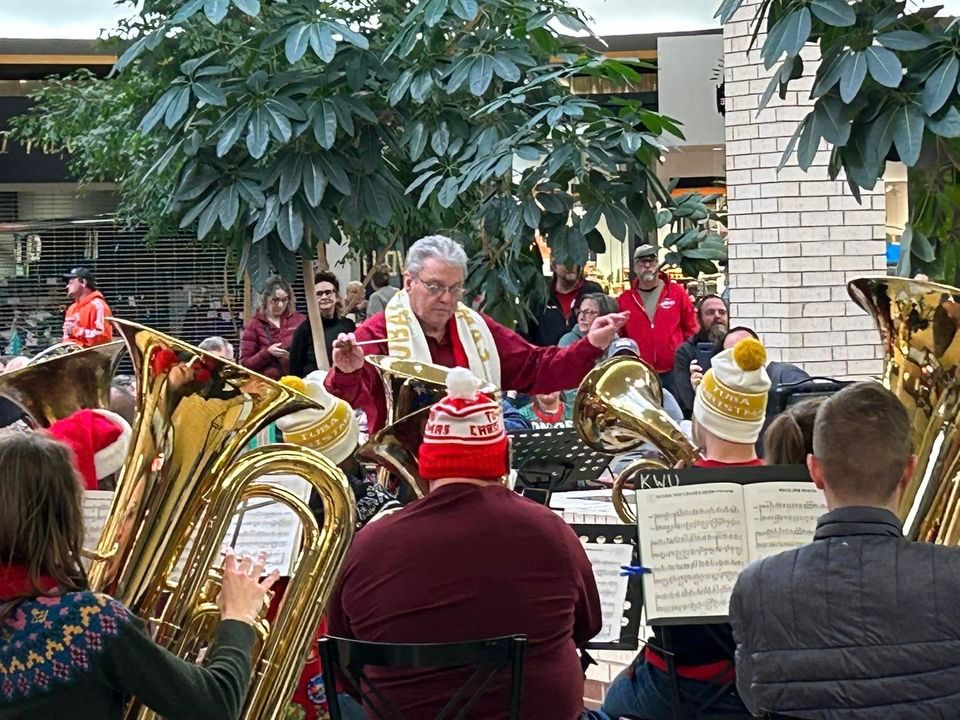 SALINA TUBA CHRISTMAS