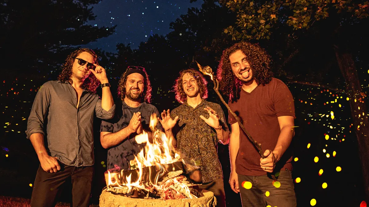 Pigeons Playing Ping Pong, Lotus  in Fort Lauderdale