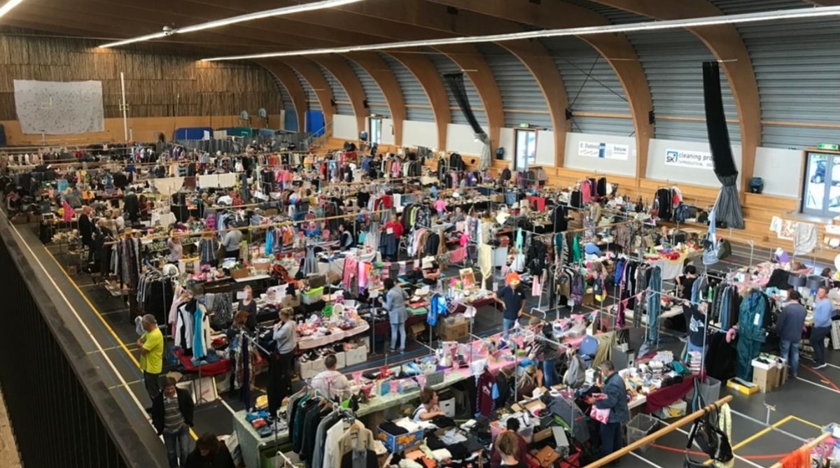 VLOOIENMARKT Dordrecht 2e paasdag