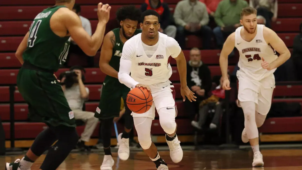 Lafayette Leopards at Holy Cross Crusaders Mens Basketball