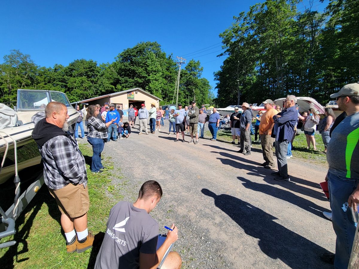 Boat Auction