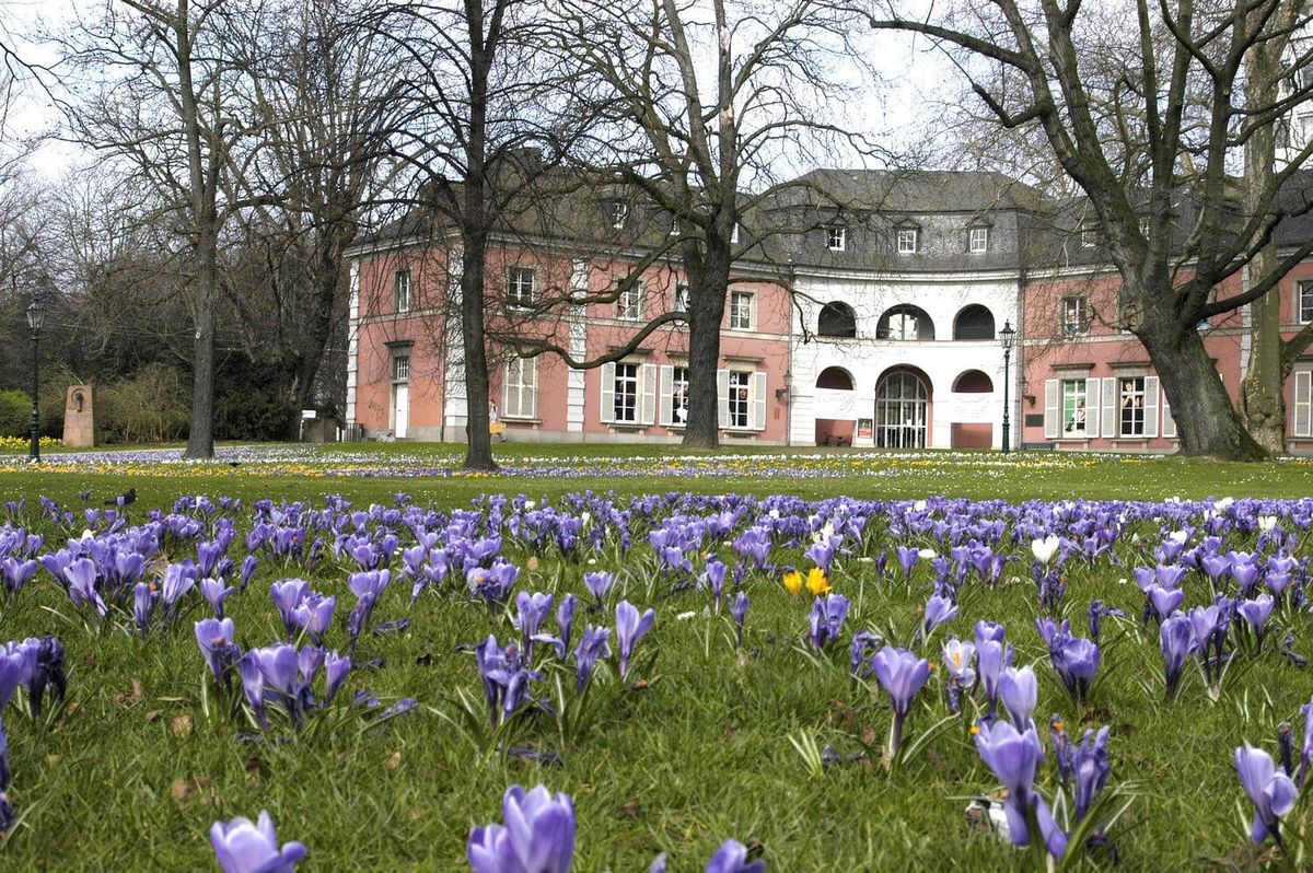 BAUCHKRIBBELN im THEATERMUSEUM 