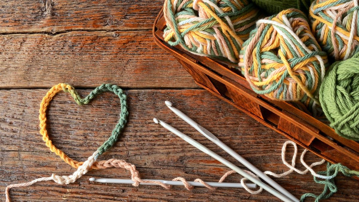 Common Threads: Summer Learn-to-Crochet Class with Laura Bock