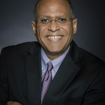 Robin Lewis - Escopa Solutions