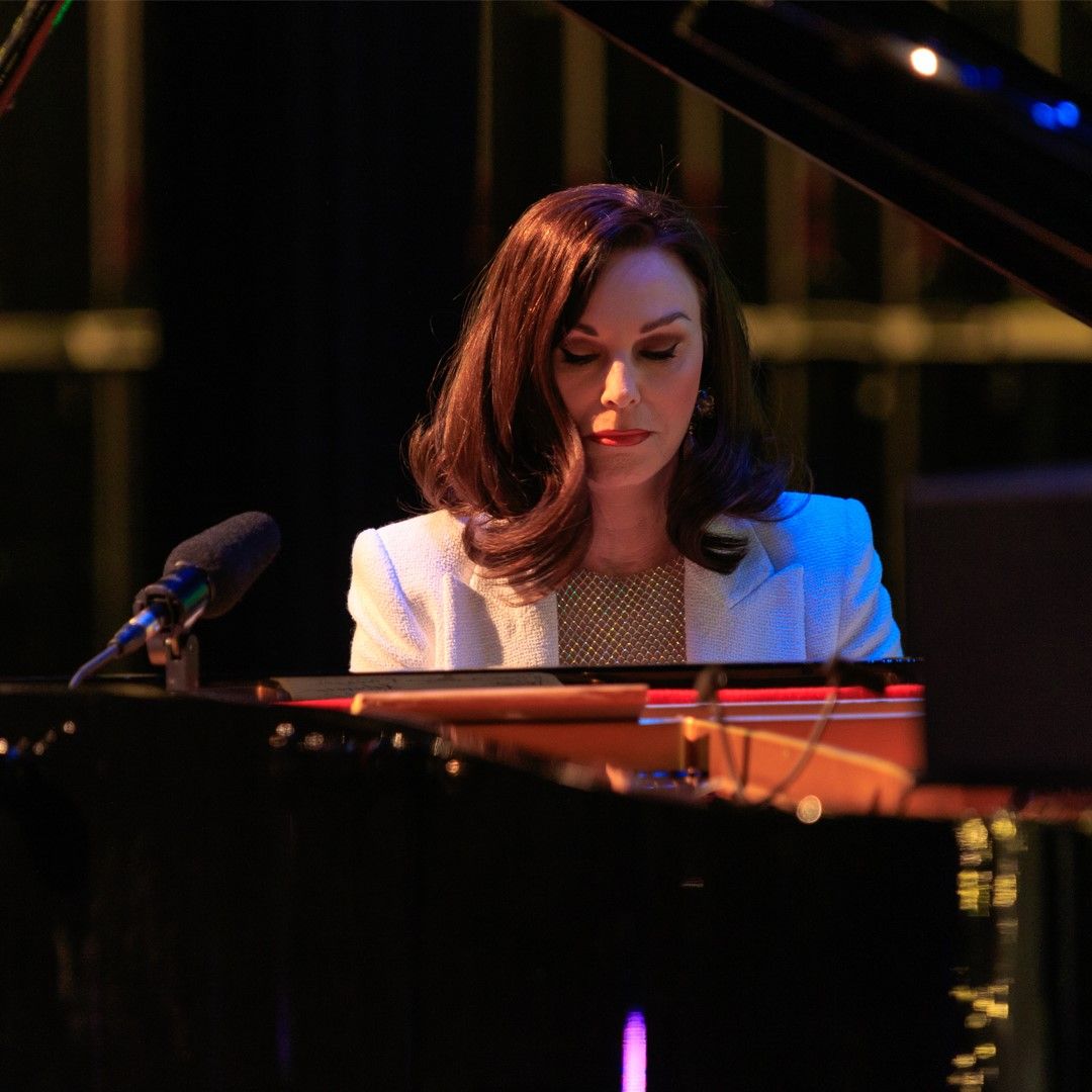 Christmas With Lorie Line at Belle Mehus Auditorium