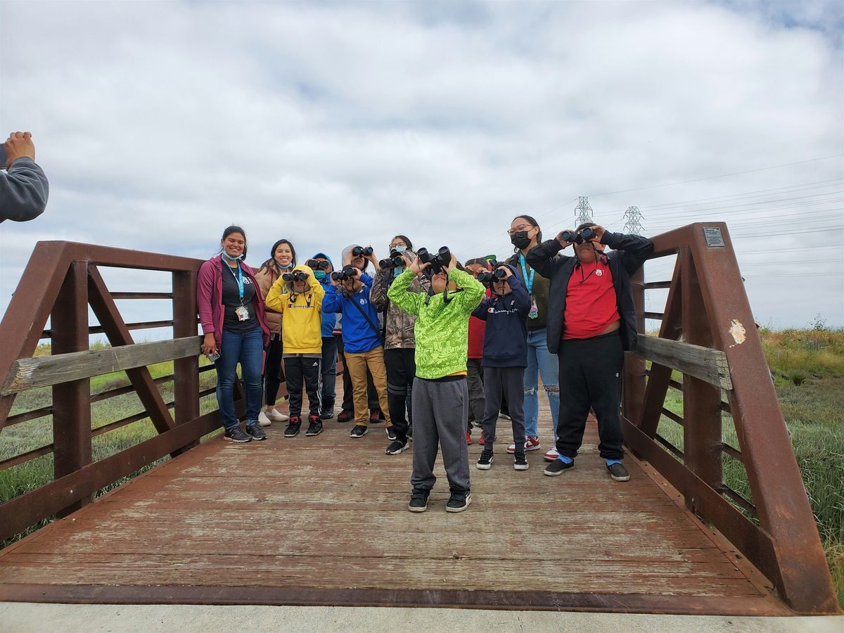 Nature Caminata: Observar Aves\/Bird Watching en East Palo Alto