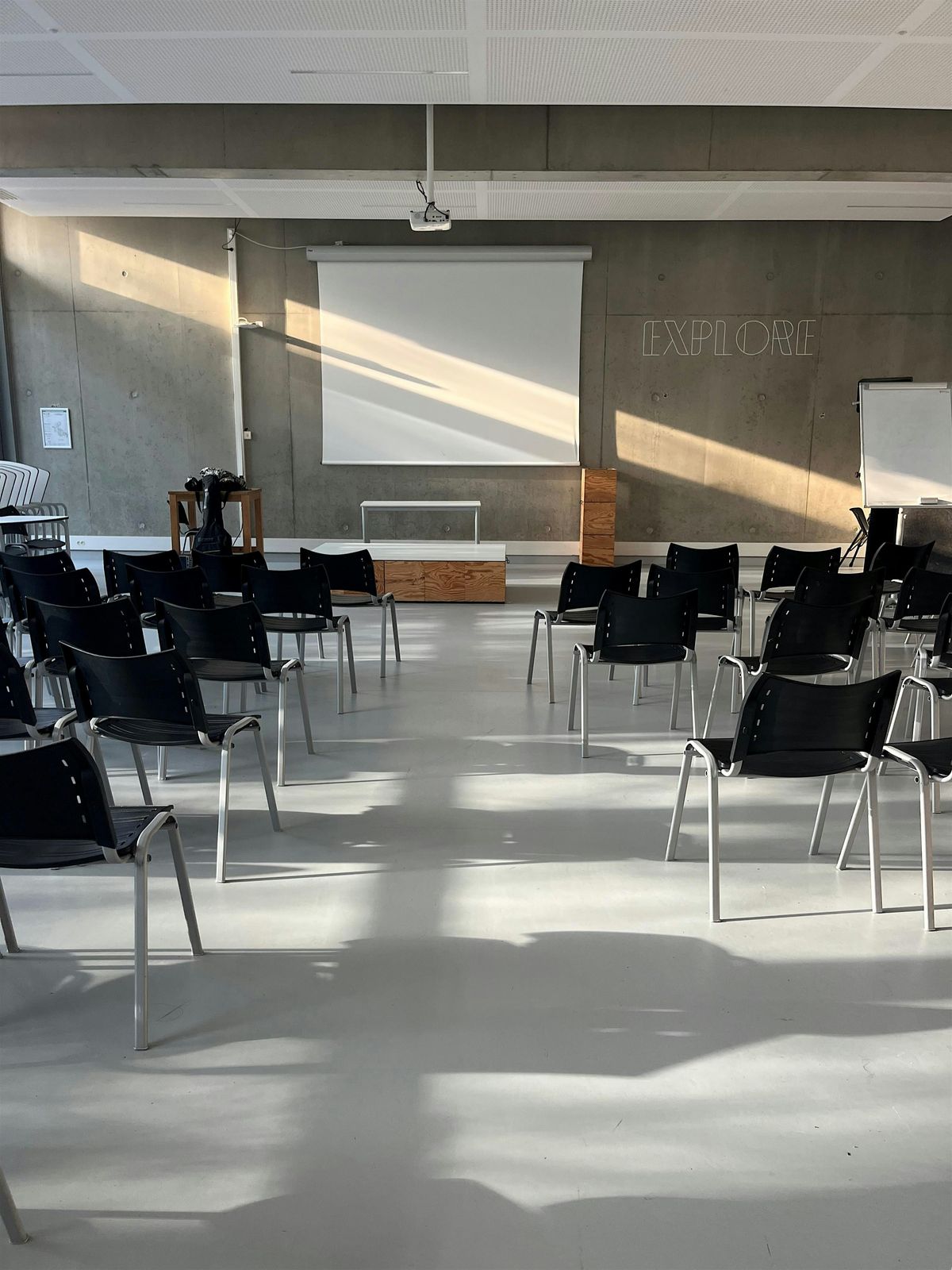 Atelier \/ Cours de stand up (Mensuel) - Humour & Impro
