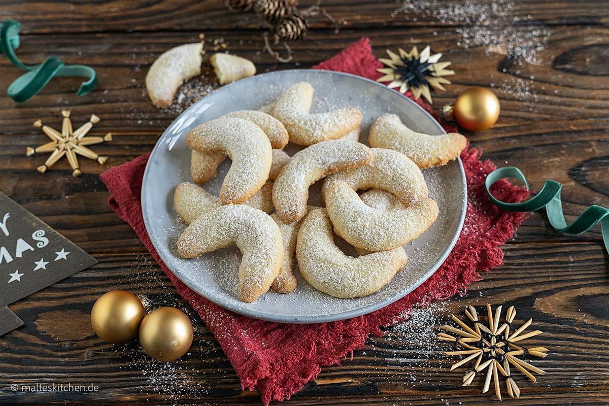 Laboratorio di cucina - Vanillekipferl: biscotti natalizi alla vaniglia