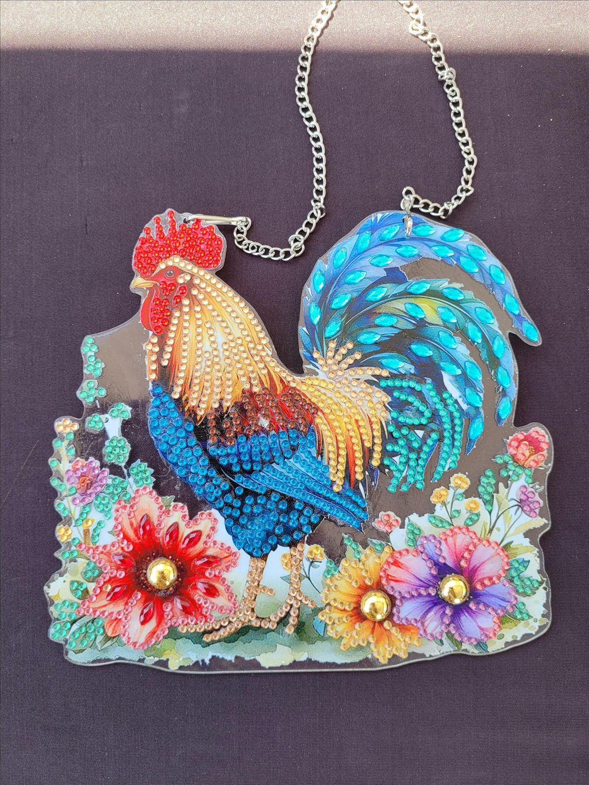 Craft and sip with diamond beads