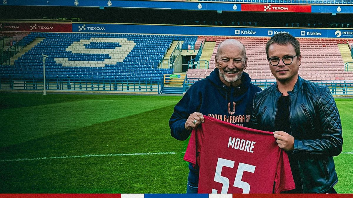 Peter Moore: Playing to win at Xbox, EA Sports and Liverpool FC.