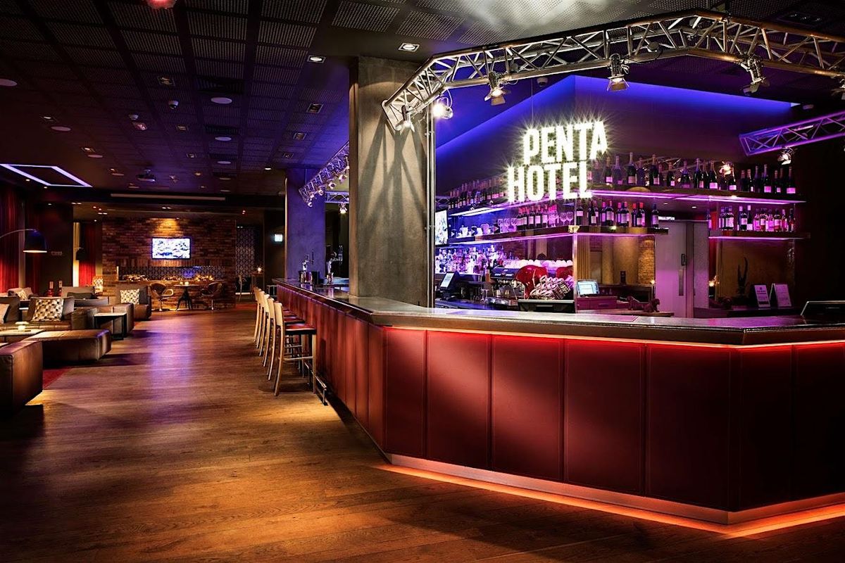 X-Mas Singles Party in Reading @ Penta Hotel (Ages: 30+)